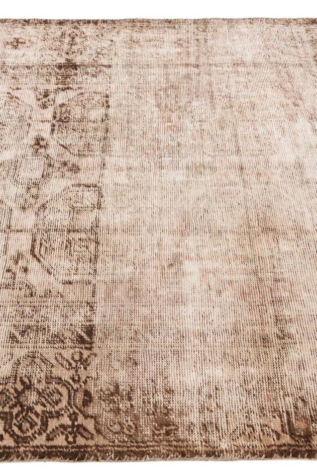 Detail image of 4' 9 x 9' 7 Hand Knotted Ultra Vintage Persian Wool Runner Rug