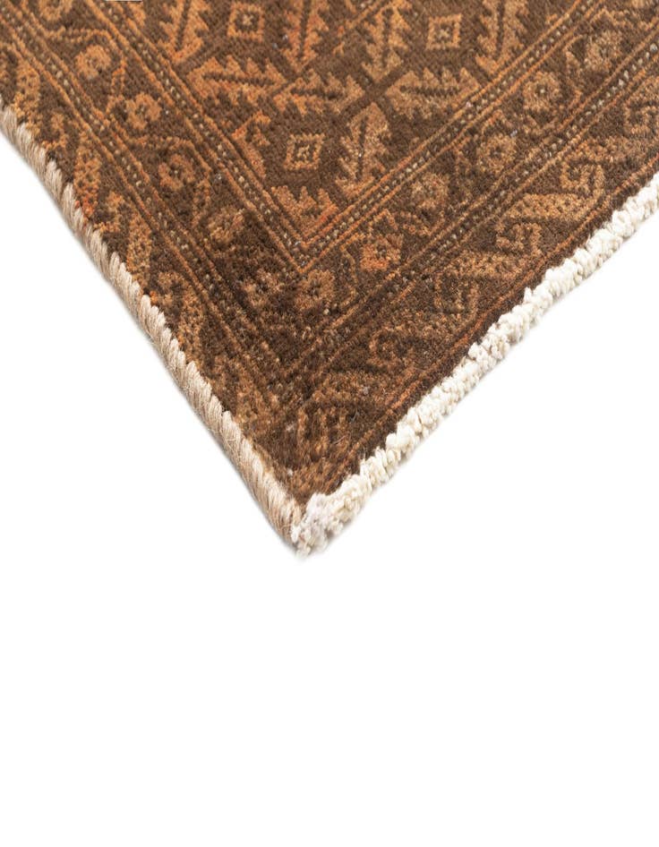 Detail image of 3' 3 x 6' 8 Vintage Runner Rug