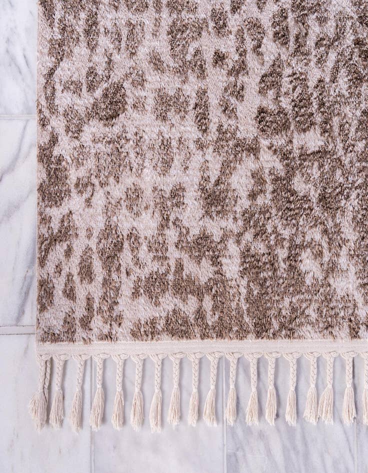 Detail image of 7' 7 x 7' 7 Artemis Square Rug