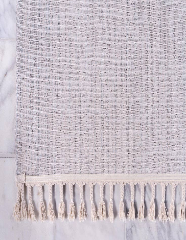 Detail image of 7' 7 x 7' 7 Atlas Square Rug