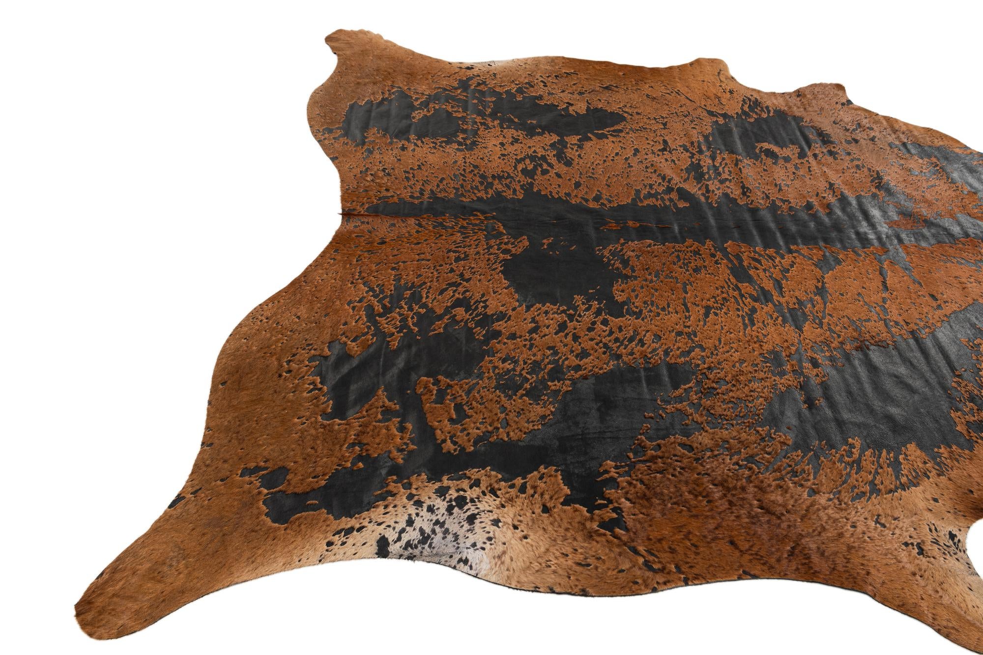 6' 8 x 6' 8 Cowhide Leather Square Rug