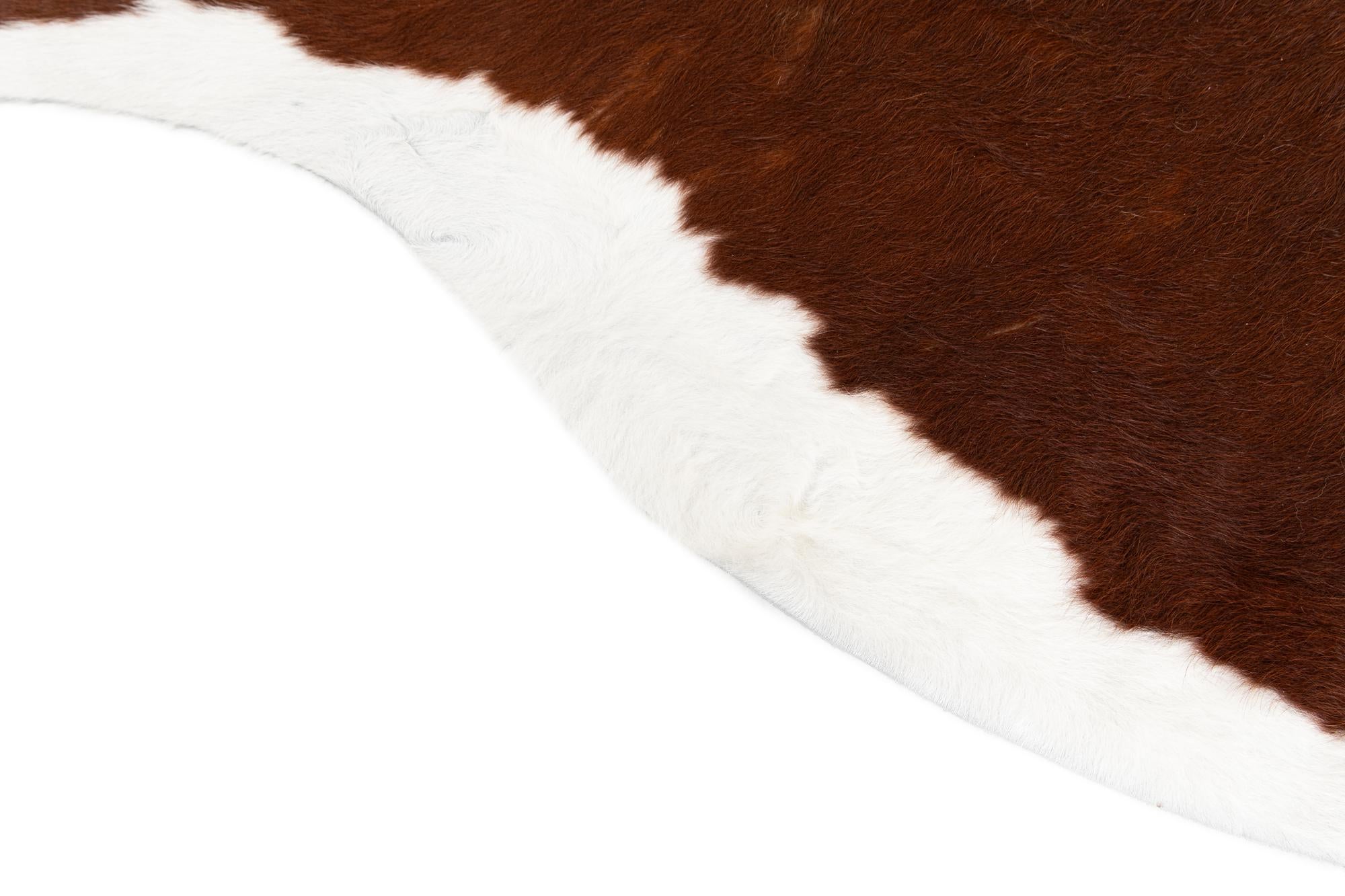 6' 7 x 6' 8 Cowhide Leather Square Rug
