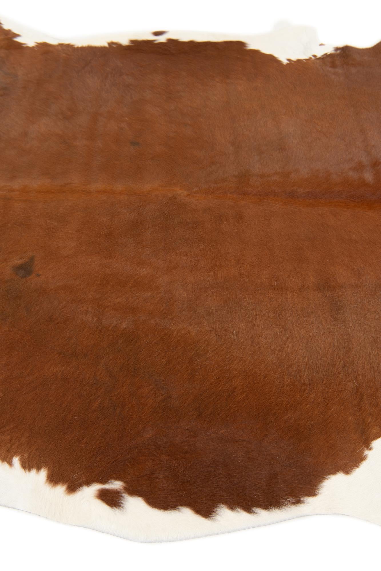 5' 9 x 6' 1 Cowhide Leather Square Rug