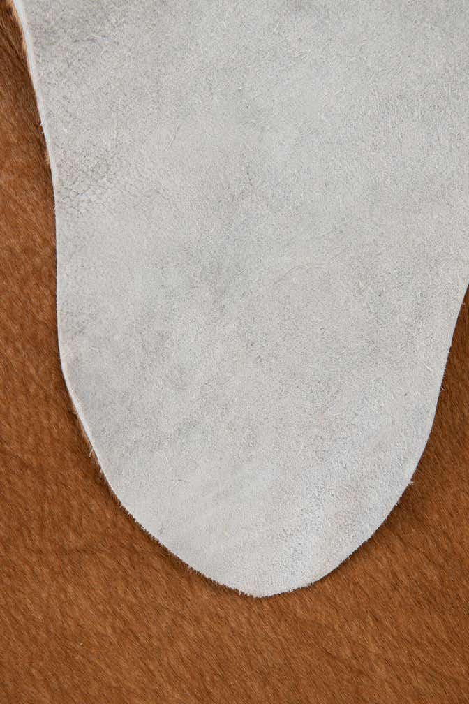 6' 5 x 6' 8 Cowhide Leather Square Rug
