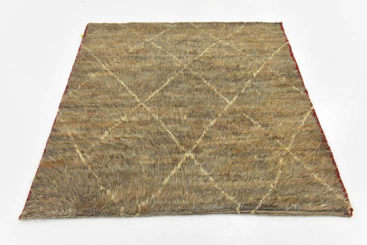 Detail image of 4' 6 x 5' Hand Knotted Darya Wool Square Rug