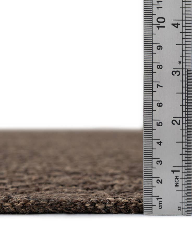 Detail image of 7' 10 x 7' 10 Dunes Square Rug