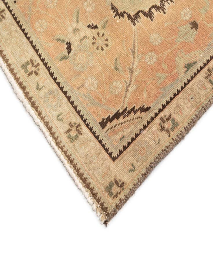 Detail image of 7' 1 x 7' 5 Hamedan Square Rug