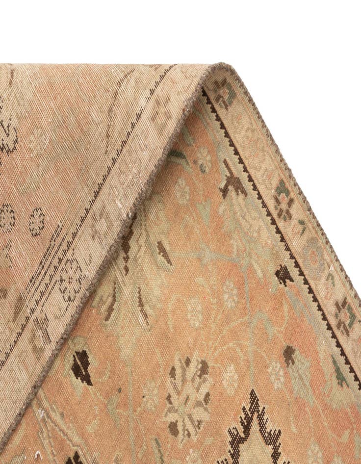 Detail image of 7' 1 x 7' 5 Hamedan Square Rug