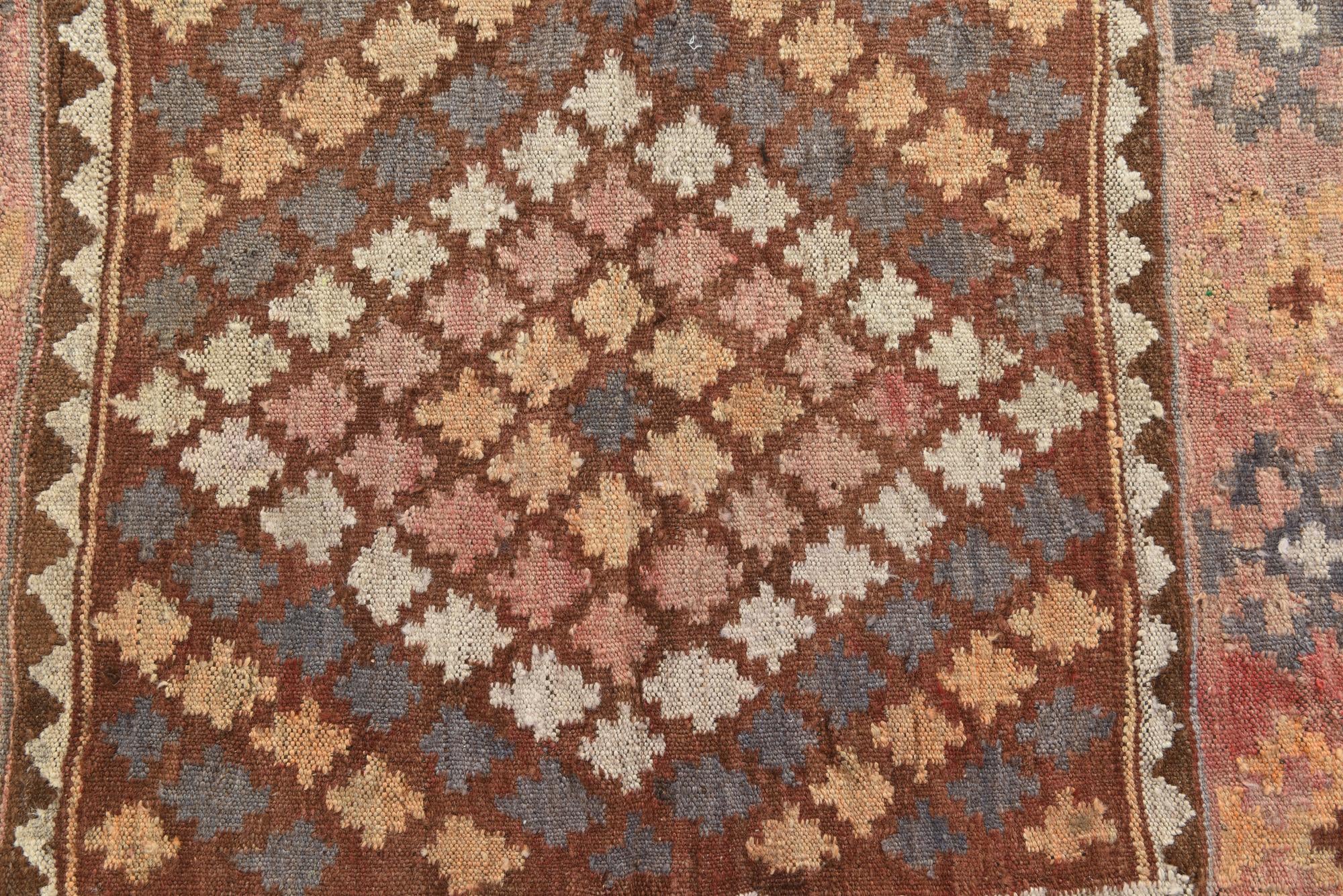 3' 9 x 4' Hand Woven Kilim Fars Wool Square Rug