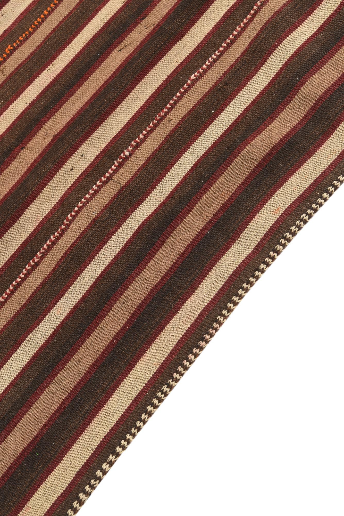 4' 1 x 4' 3 Hand Woven Kilim Fars Wool Square Rug