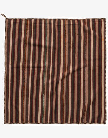 4' 1 x 4' 3 Hand Woven Kilim Fars Wool Square Rug