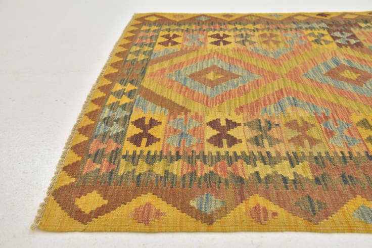 Detail image of 3' 3 x 3' 3 Hand Woven Kilim Maymana Wool Square Rug