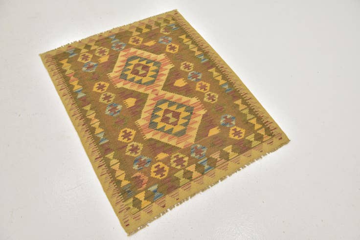 Detail image of 3' x 3' 10 Hand Woven Kilim Maymana Wool Square Rug
