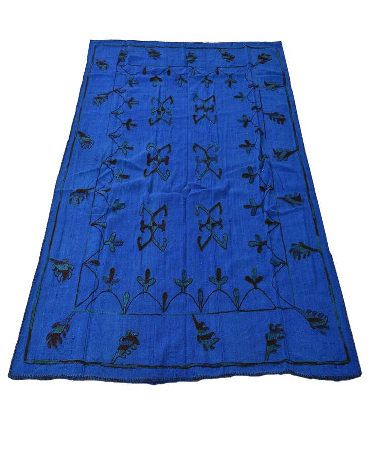 Detail image of 5' 3 x 6' 8  Hand Woven Kilim Suzani Wool Square Rug