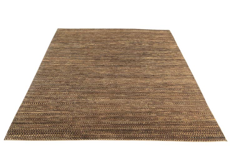 Detail image of 6' 5 x 7' 3 Hand Knotted Modern Ziegler Square Rug