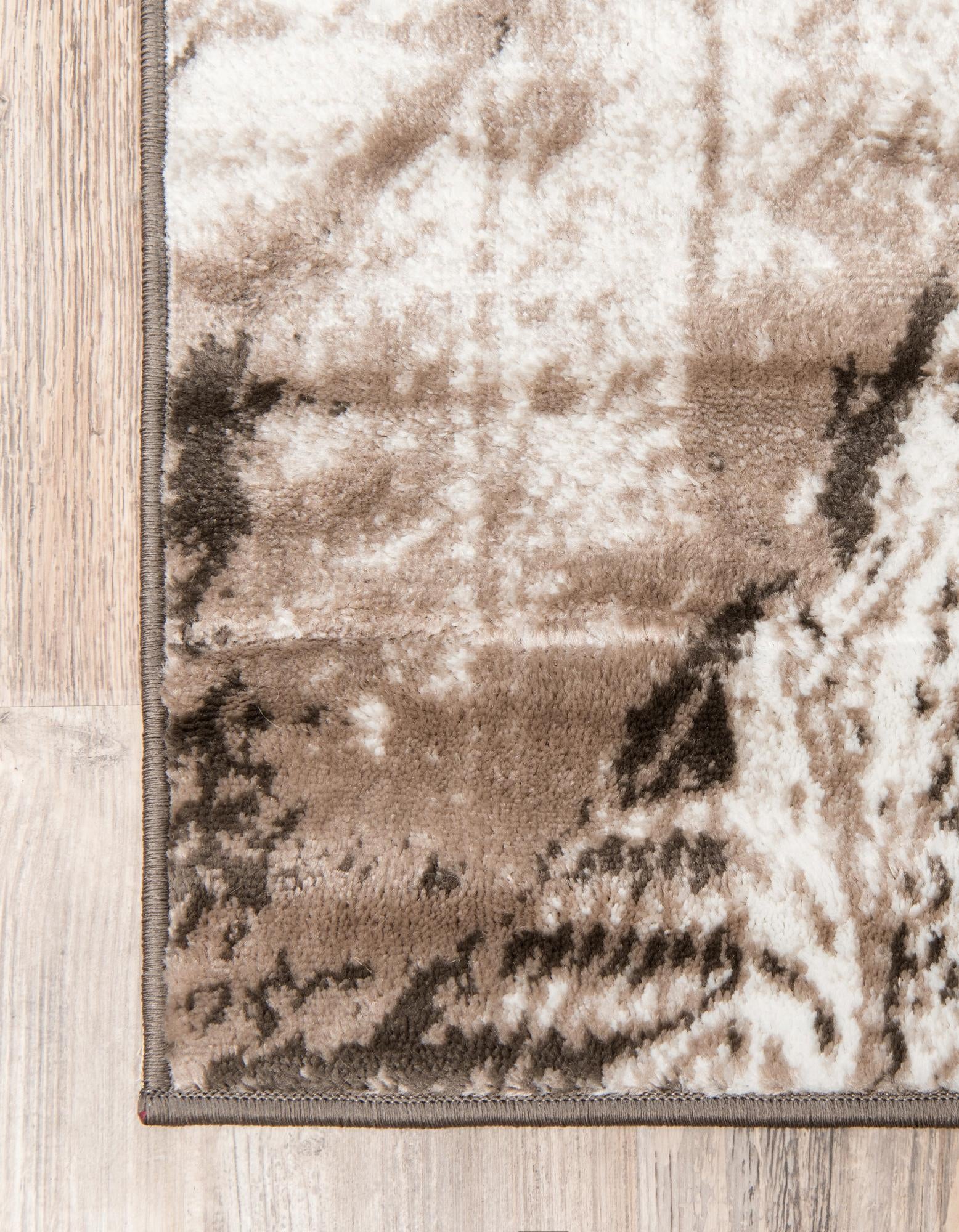 7' 10 x 7' 10 Monaco Square Rug