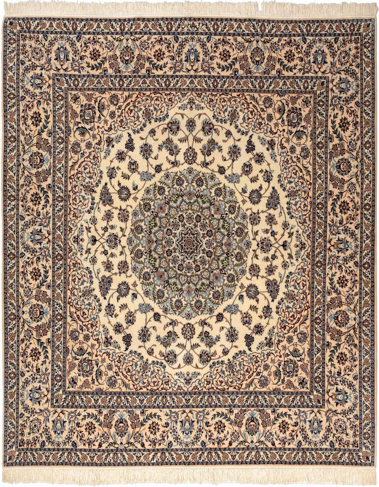 Detail image of 6' 8 x 6' 9 Nain Square Rug