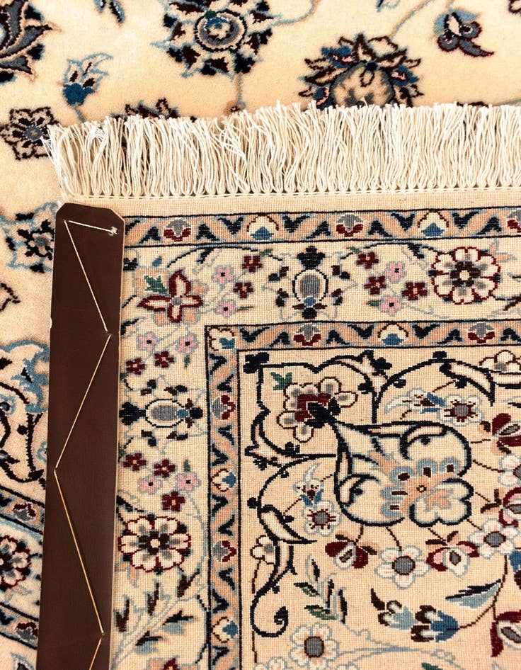 Detail image of 6' 6 x 6' 8 Nain Square Rug