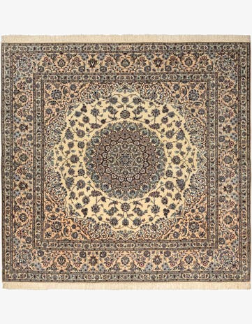 6' 6 x 6' 8 Nain Square Rug