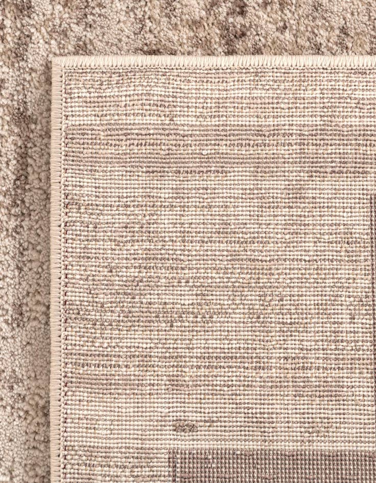 Detail image of 7' x 7' Oasis Square Rug