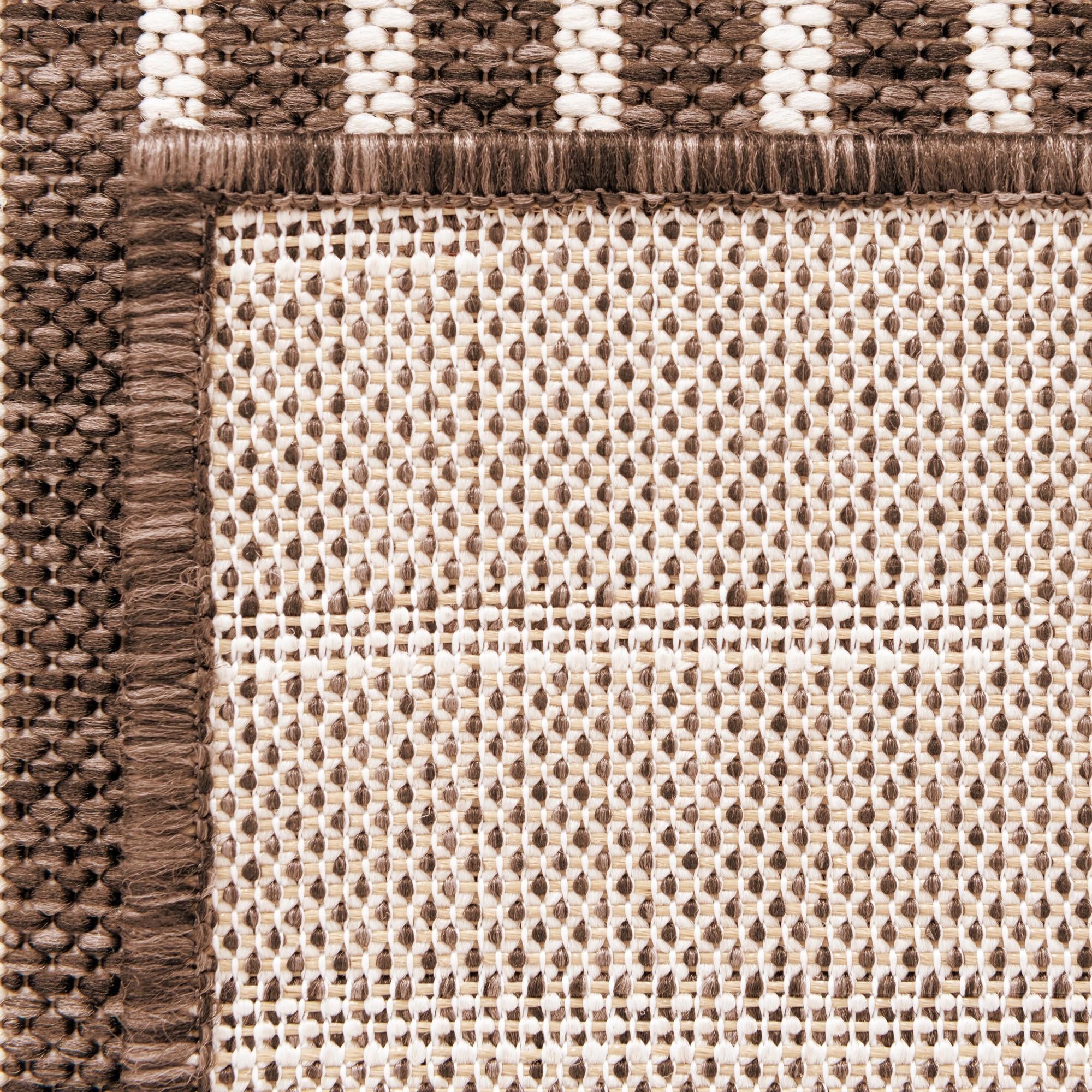 5' 3 x 5' 3 Easy-Clean Modern Indoor / Outdoor Square Rug