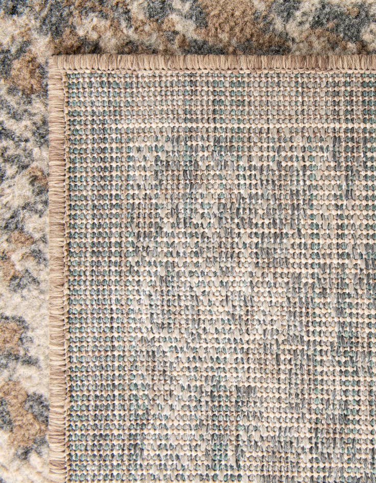 Detail image of 10' x 10' Savannah Square Rug