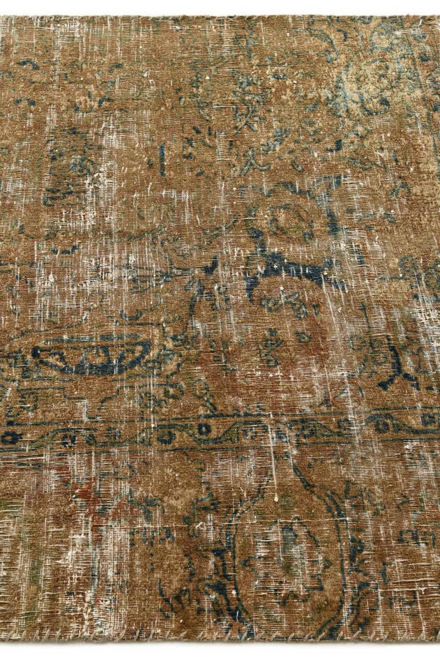 Detail image of 3' 9 x 4' Hand Knotted Ultra Vintage Persian Wool Square Rug