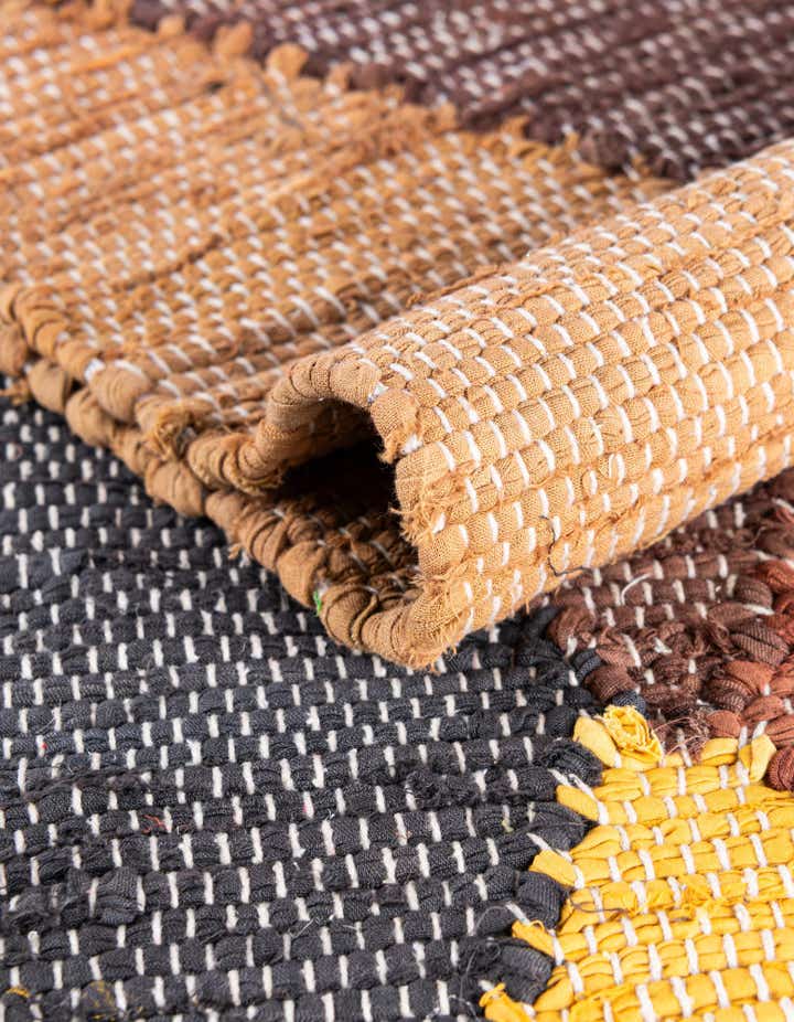 2' x 3' 1 Hand Braided Chindi Cotton Rug