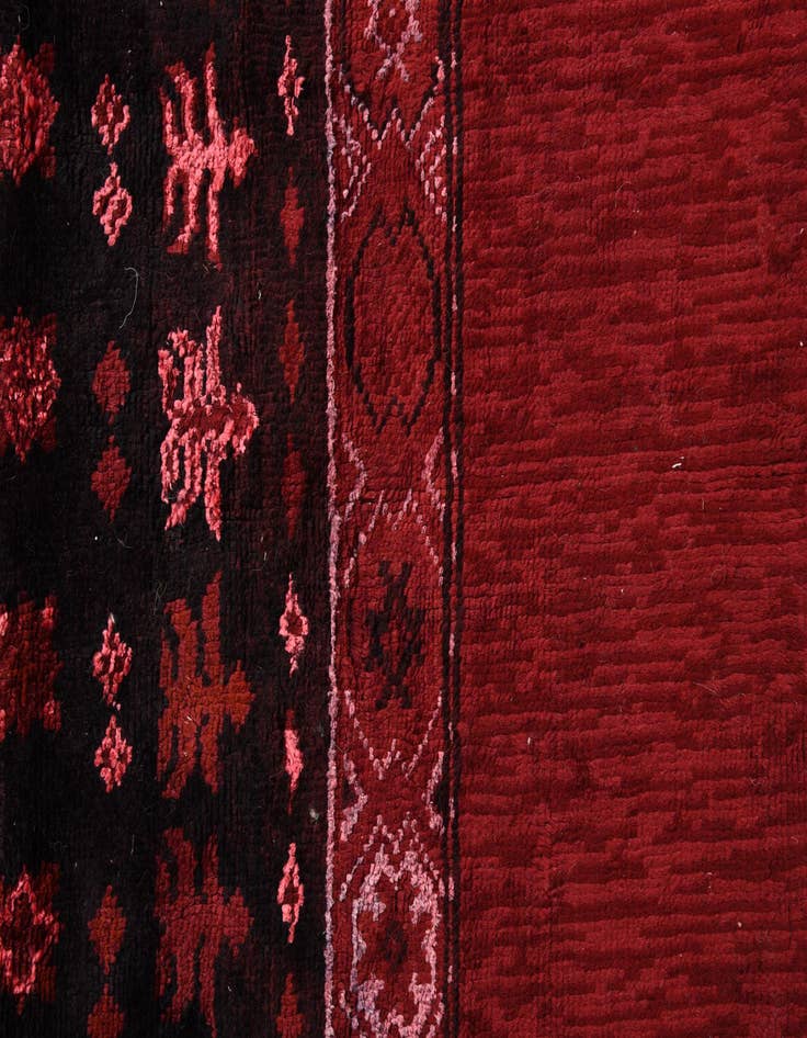 Detail image of 8' x 10' 3  Hand Knotted Darya Rug