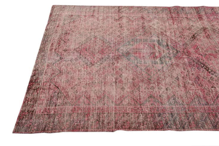 Detail image of 4' 9 x 9' 5 Hand Knotted Ultra Vintage Persian Wool Rug