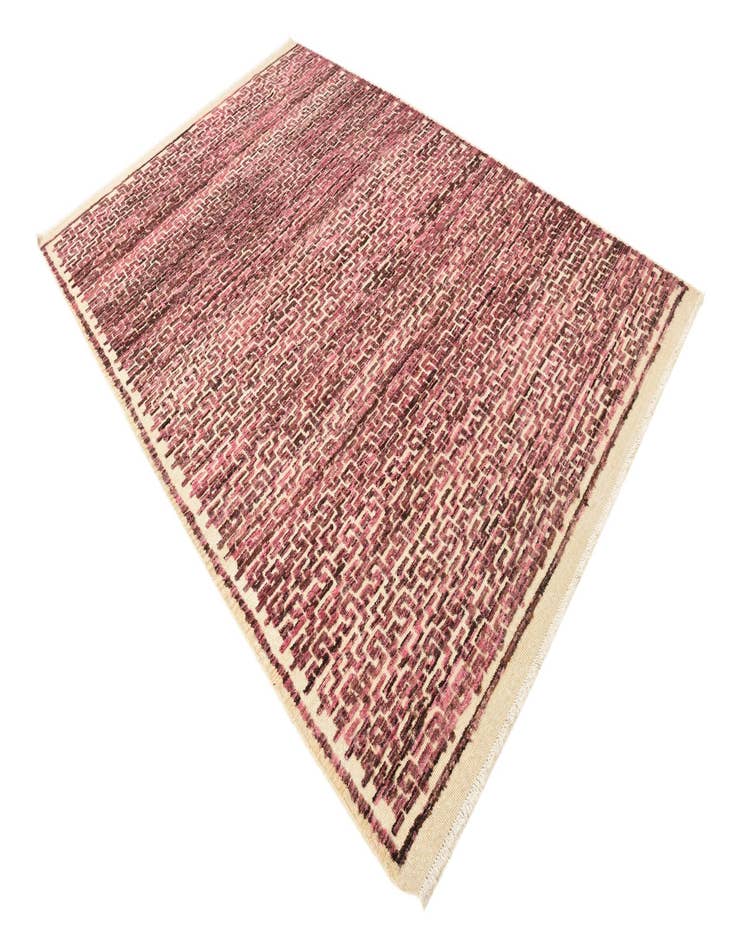 Detail image of 6' 7 x 9' 9 Hand Knotted Darya Wool Rug