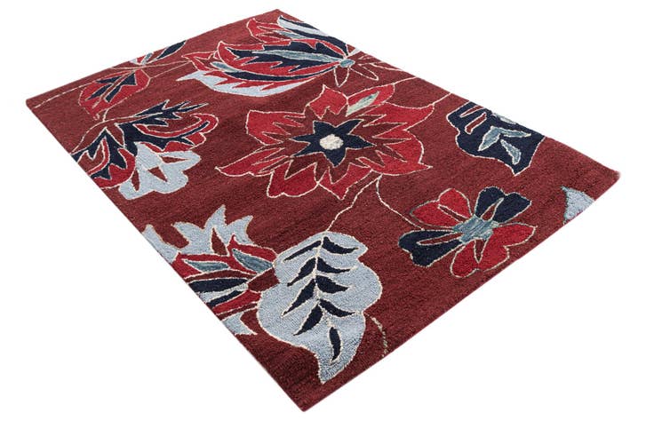 Detail image of 4' 1 x 6' 1 Agra Rug