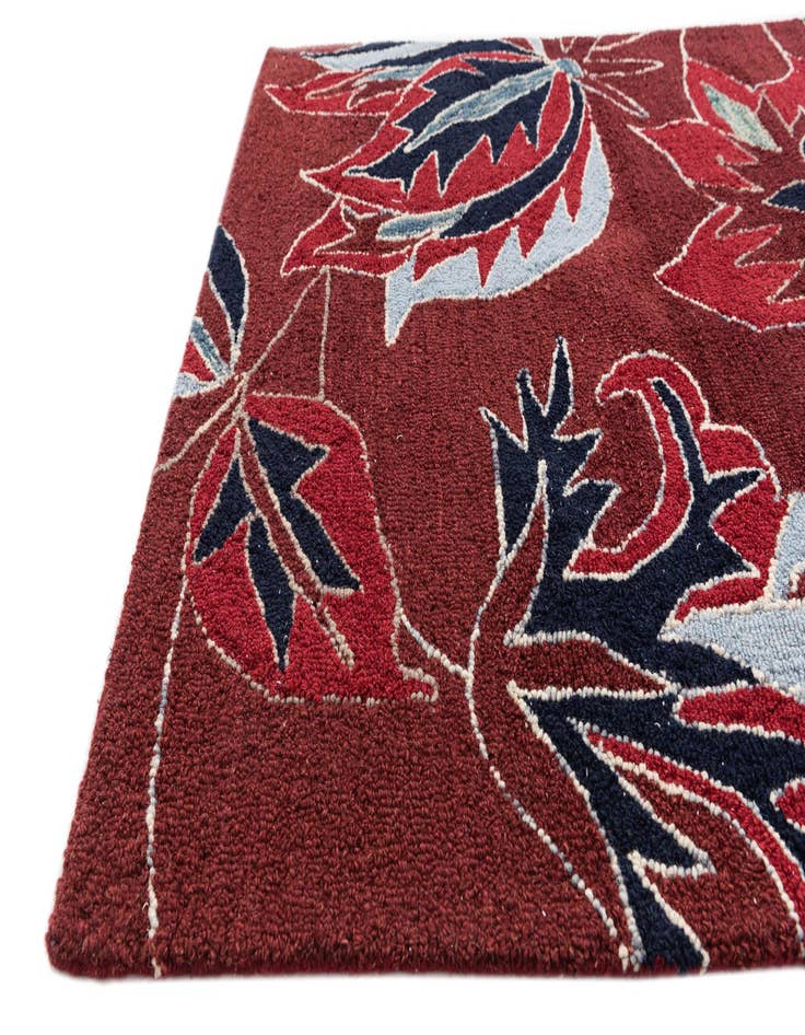 Detail image of 4' 1 x 6' 1 Agra Rug