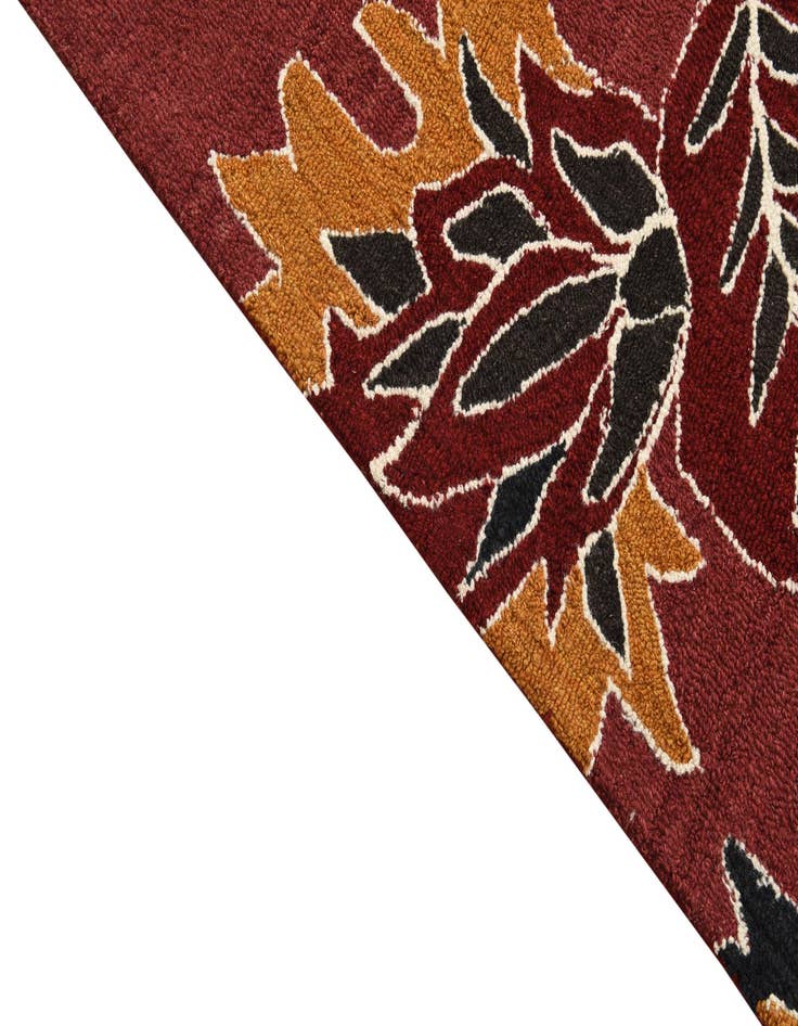 Detail image of 5' 1 x 8' Agra Rug