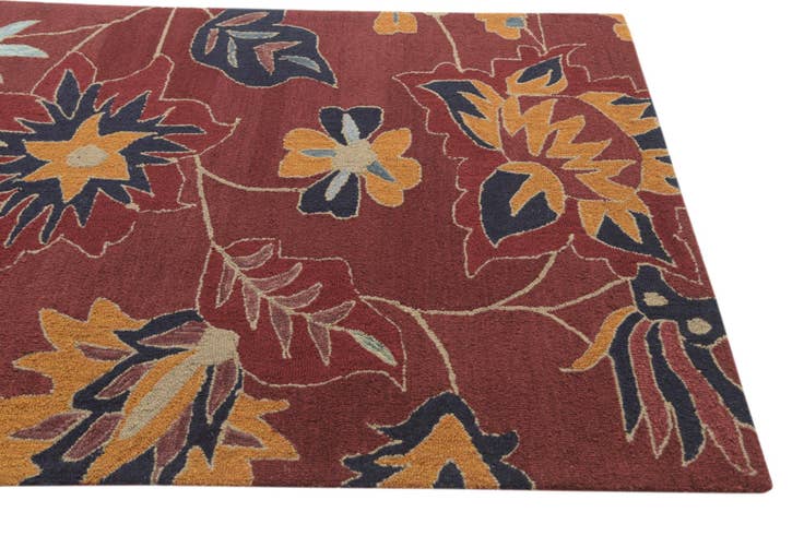 Detail image of 5' x 8' Agra Wool Rug