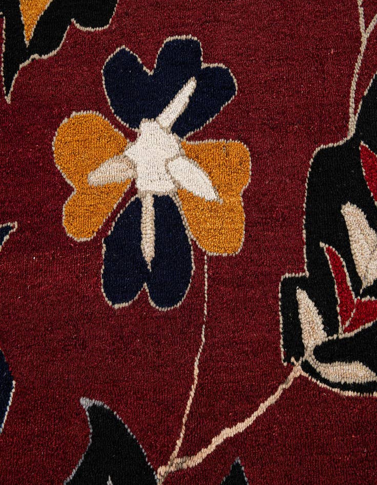 Detail image of 8' x 10' Agra Wool Rug