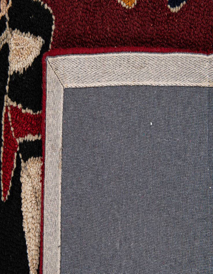 Detail image of 8' x 10' Agra Wool Rug