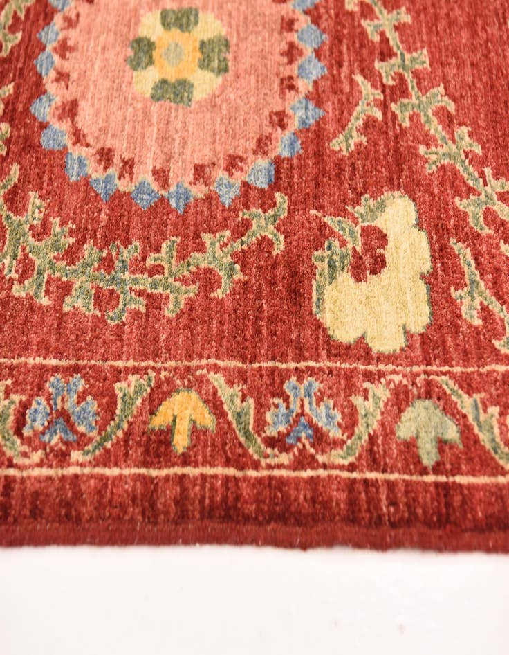 Detail image of 5' 2 x 6' 8  Hand Knotted Ariana Ziegler Oriental Rug