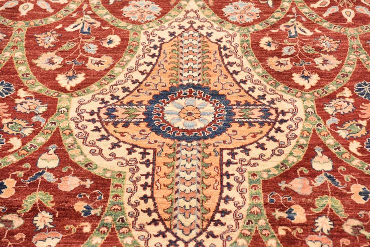 Detail image of 6' 10 x 10' 4 Hand Knotted Ariana Ziegler Rug