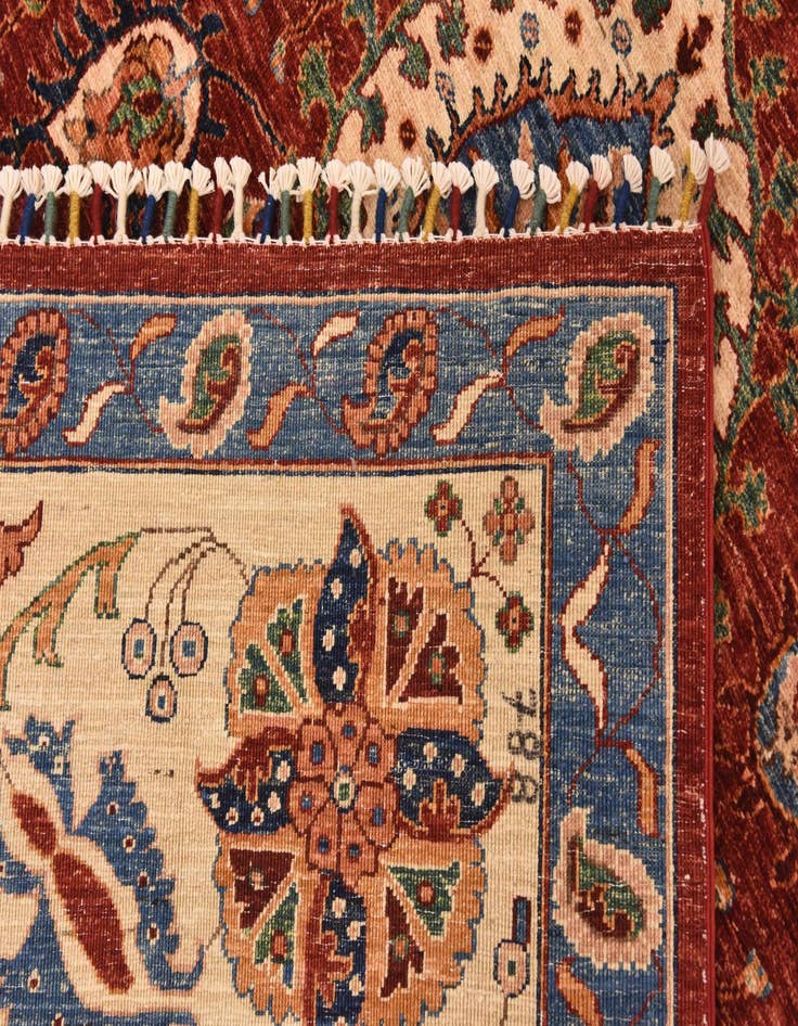 Detail image of 6' 9 x 9' 10  Hand Knotted Ariana Ziegler Rug