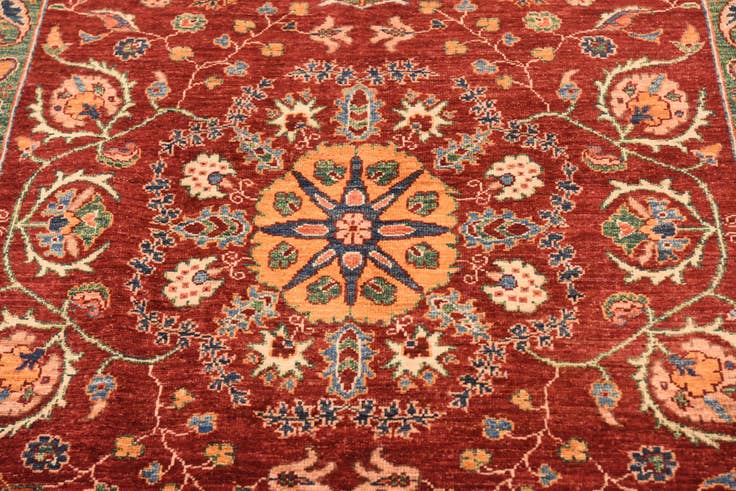 Detail image of 7' x 10' 2 Hand Knotted Ariana Ziegler Rug
