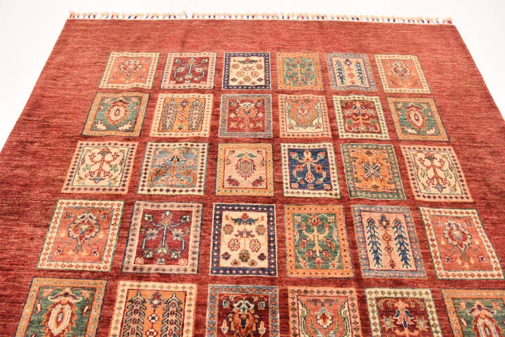 Detail image of 5' 8 x 7' 8 Hand Knotted Ariana Ziegler Rug