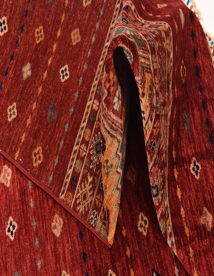 Detail image of 6' 6 x 9' 8  Hand Knotted Ariana Ziegler Rug