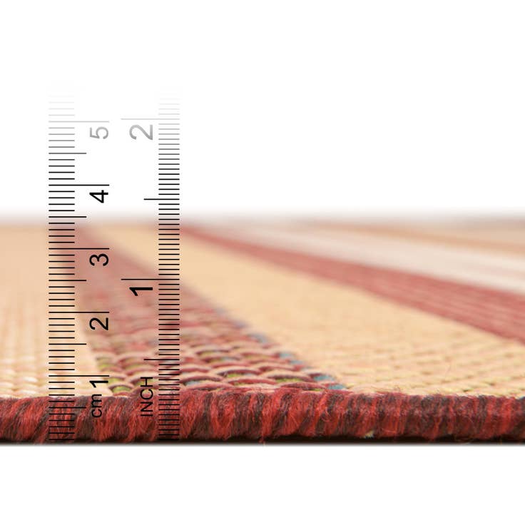 Detail image of 9' x 12' Easy-Clean Baja Indoor / Outdoor Rug