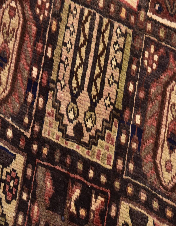 Detail image of 6' 3 x 9' 9 Hand Knotted Bakhtiar Persian Wool Rug