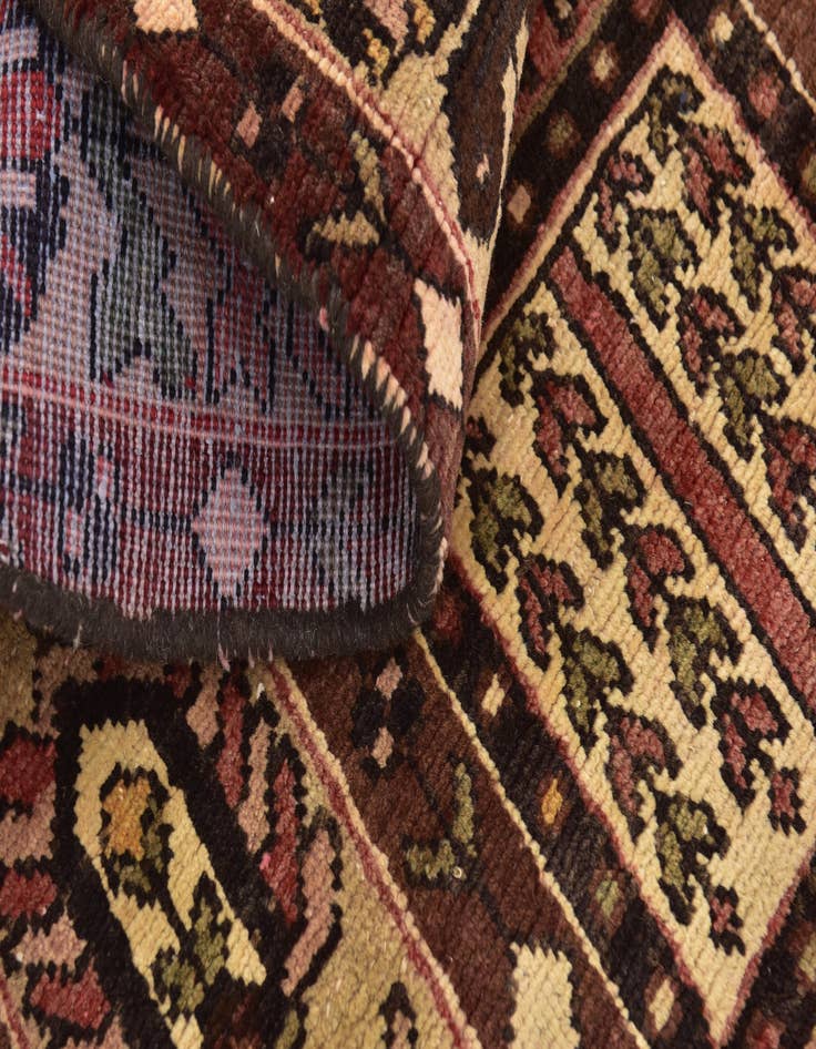 Detail image of 6' 3 x 9' 9 Hand Knotted Bakhtiar Persian Wool Rug
