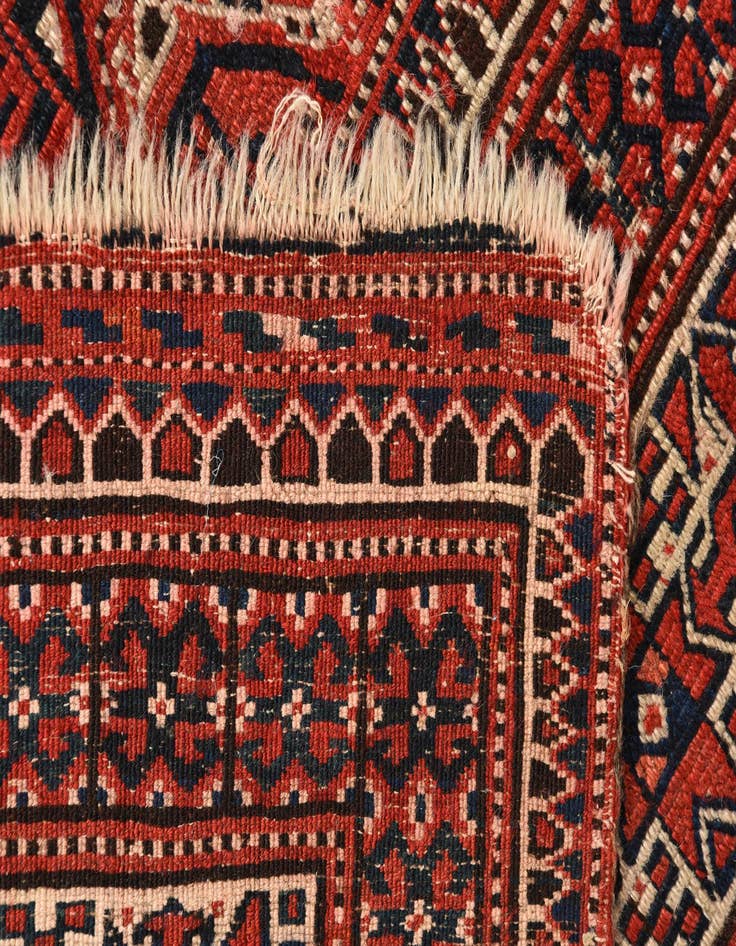 Detail image of 3' 7 x 5'  Hand Knotted Bakhtiar Persian Wool Rug