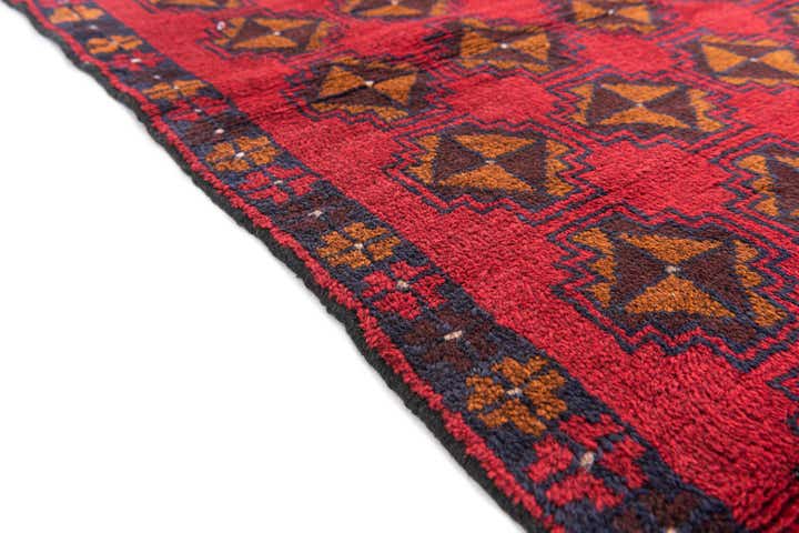 2' 8 x 4' 9 Hand Knotted Balouch Persian Wool Rug
