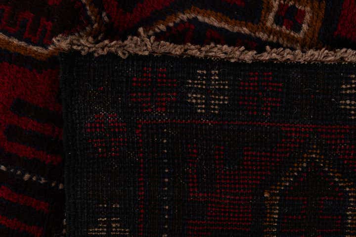 2' 9 x 4' 10 Hand Knotted Balouch Persian Wool Rug