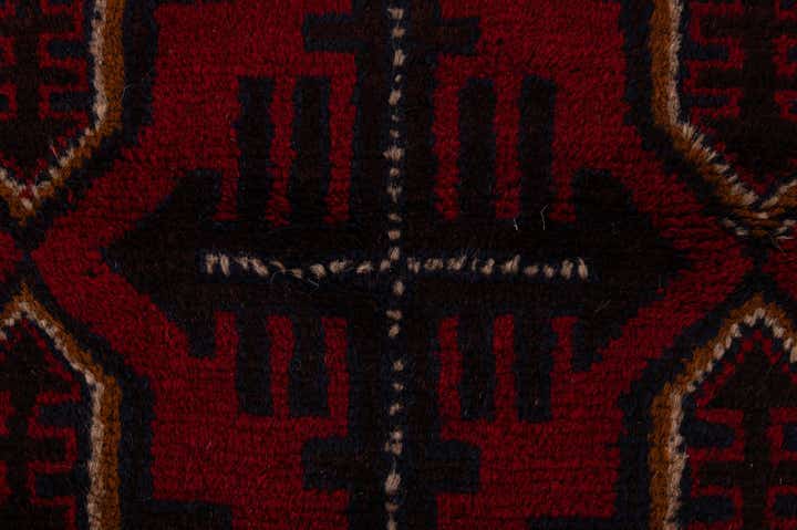 2' 9 x 4' 10 Hand Knotted Balouch Persian Wool Rug
